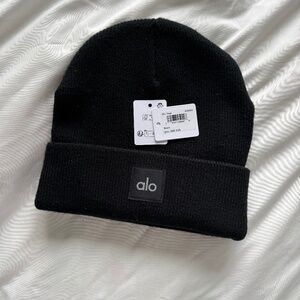 Alo Yoga Everyday Beanie – Black (Brand New)